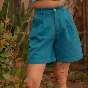 NEVER BEEN WORN Big Bud Press Trouser Shorts size Small